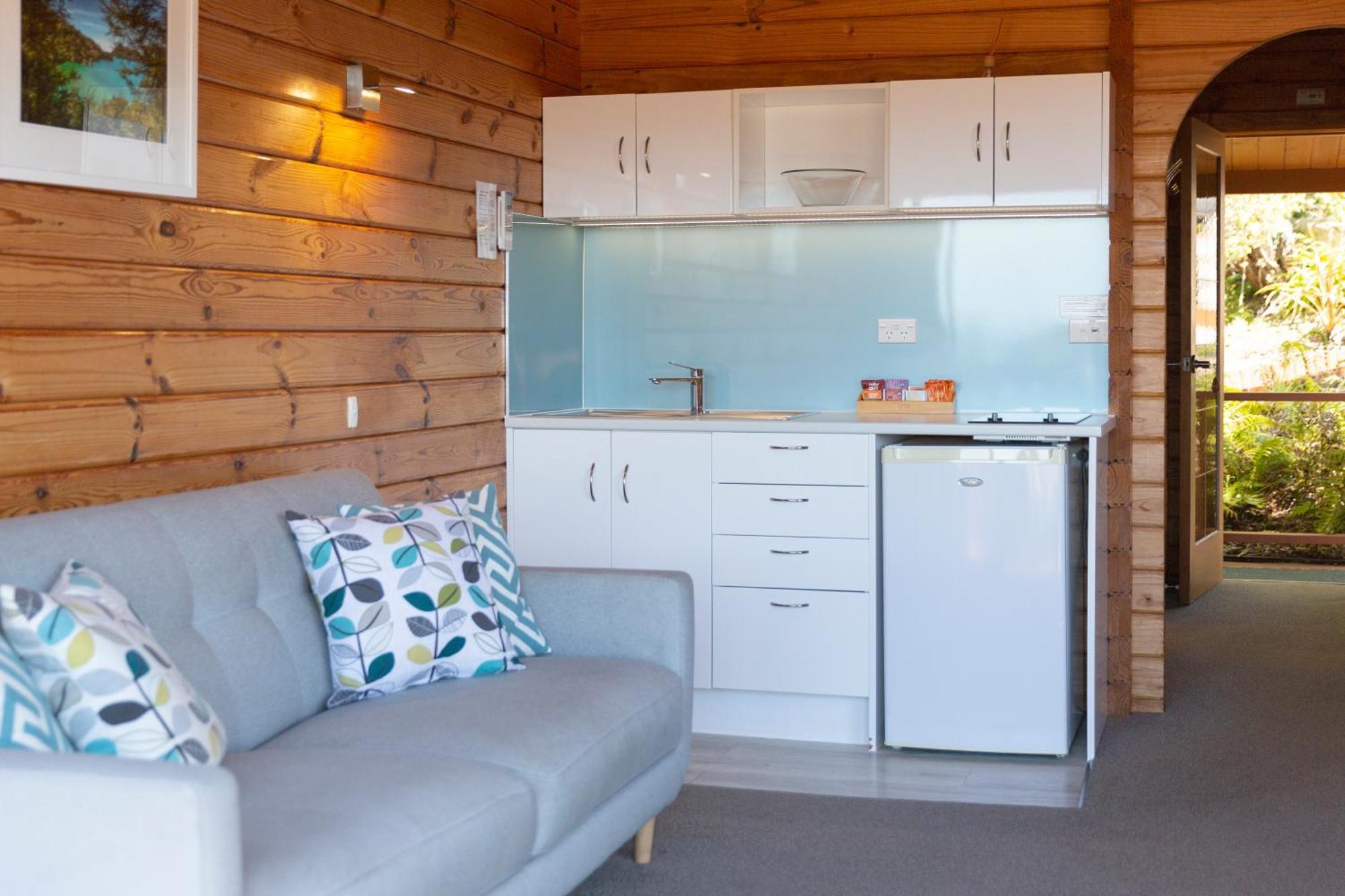 Kimi Ora Eco Resort Кайтеритери Екстериор снимка